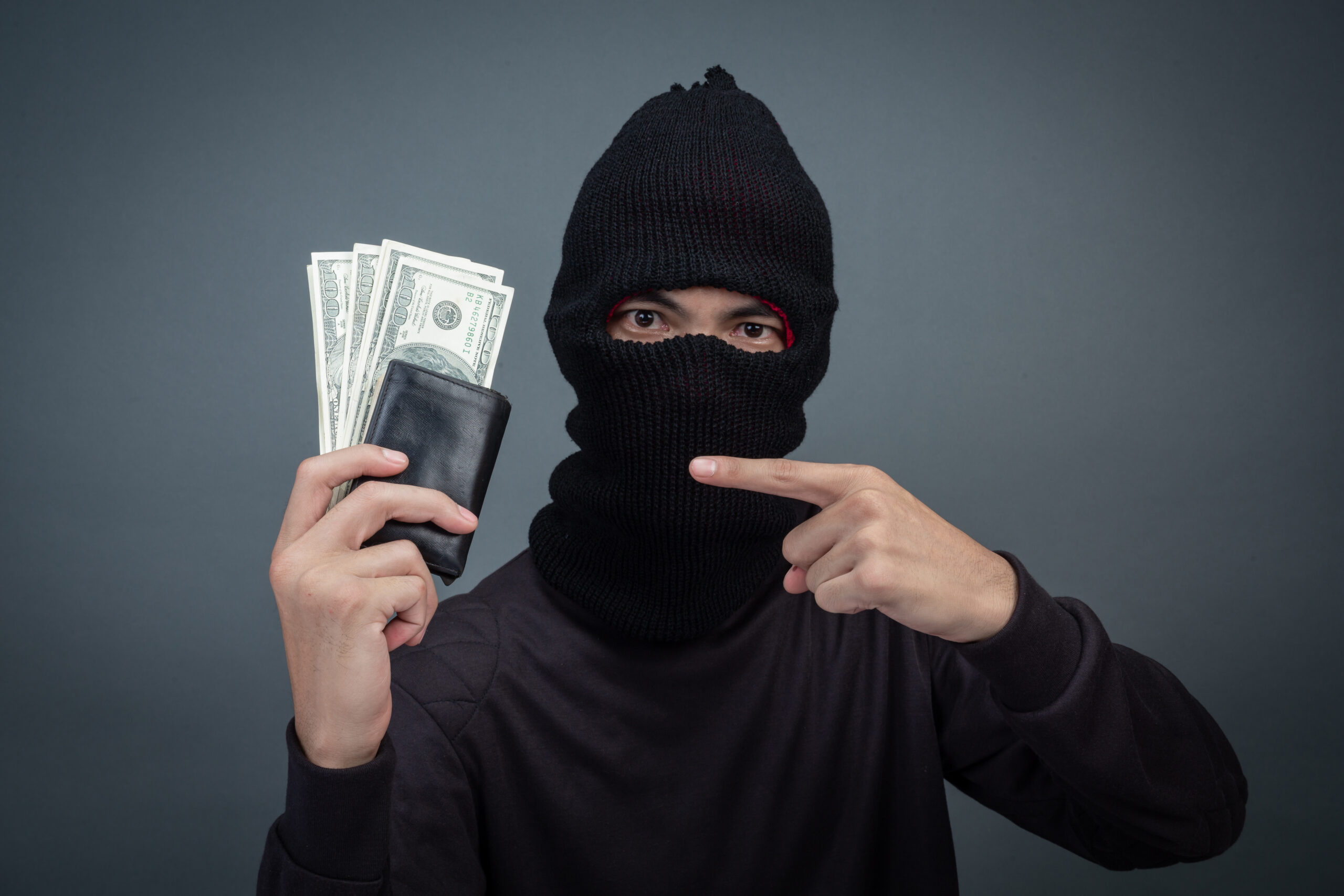 Identify UAE Job Scammers and Fraud Companies